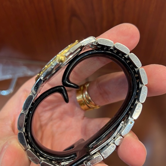 Raymond Weil 5560 Tango Collection Two Tone Men's Watch 36mm Sapphire Crystal - Picture 5 of 7